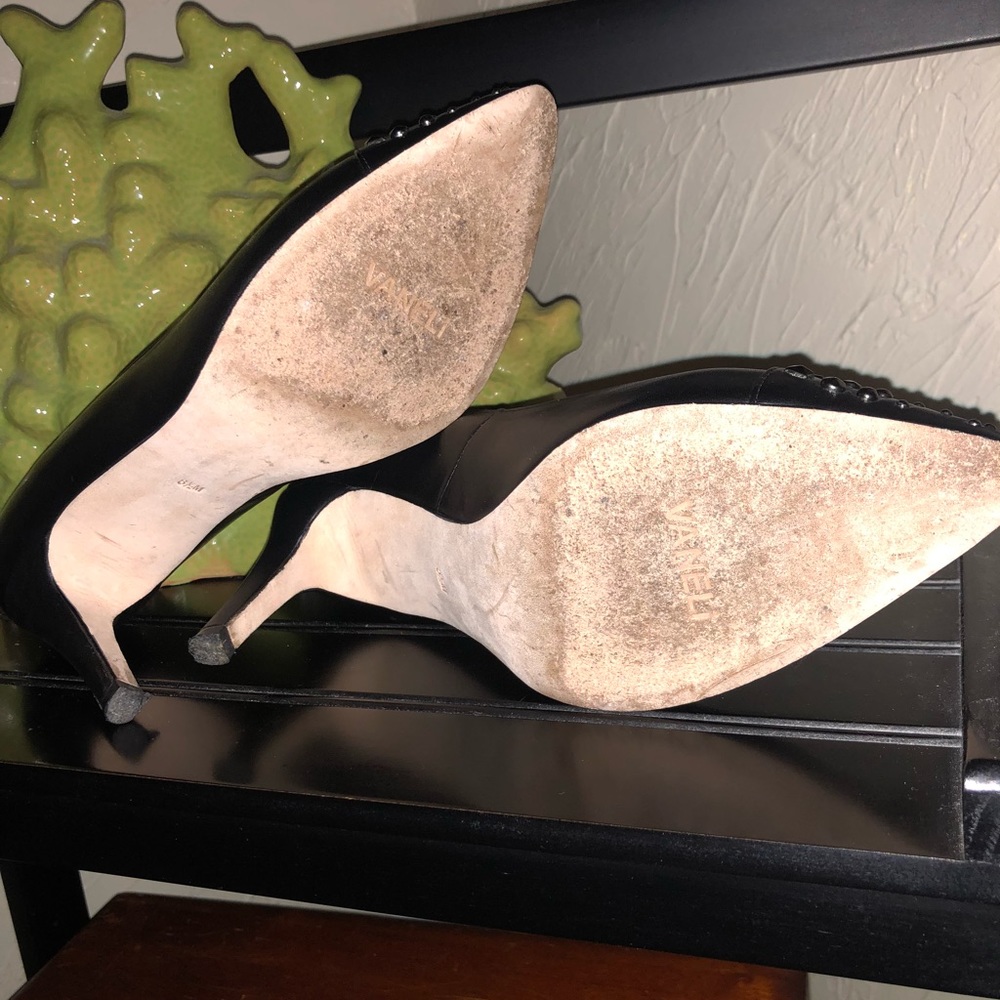 VANELi Ancyra Black Leather Heels W/ Studs sz 8.5 - Picture 6 of 7